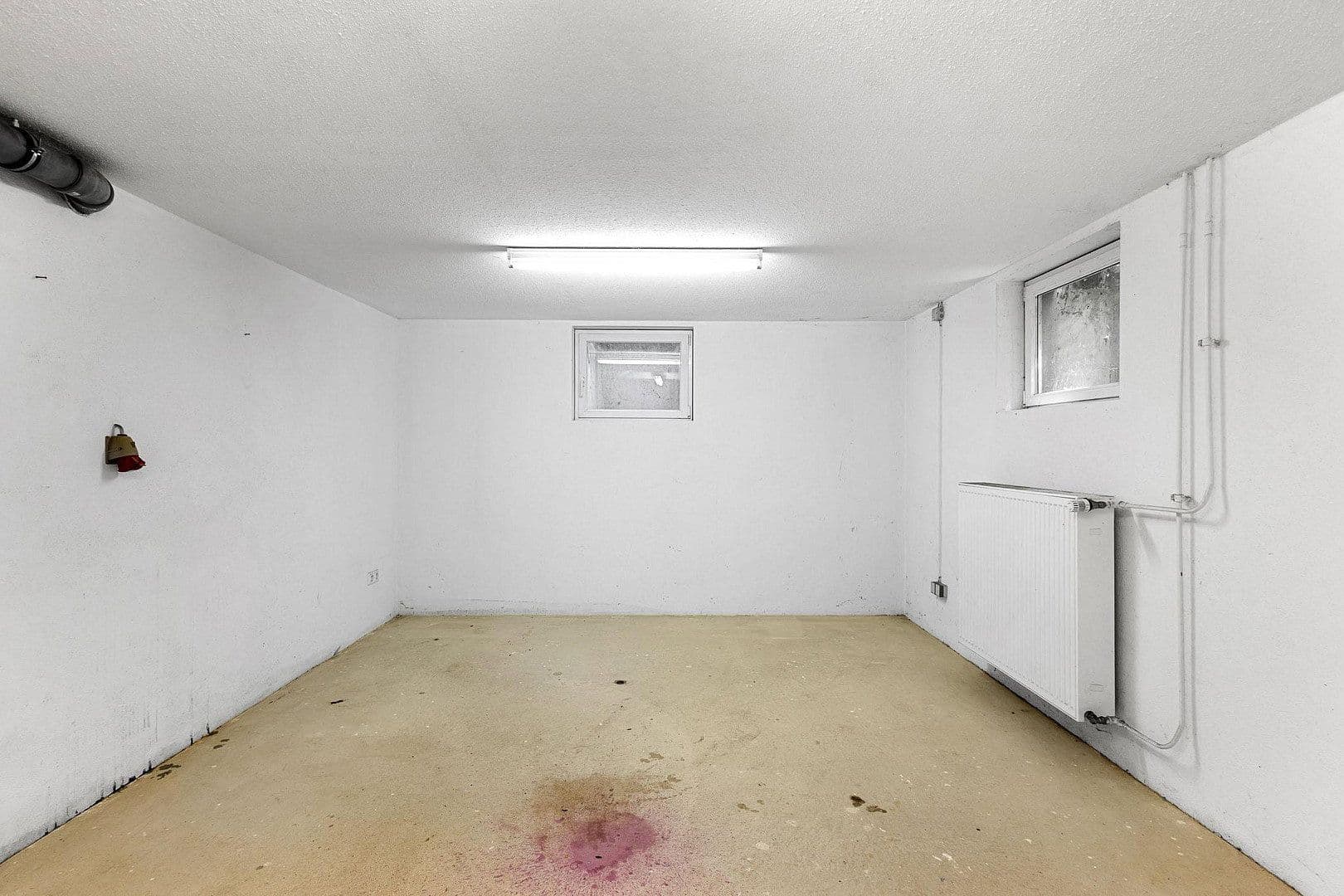 Predaj domu 140 m², pozemek 194 m², Regensburg, Bavorsko Predaj domu 140 m², pozemek 194 m², Regensburg, Bavorsko