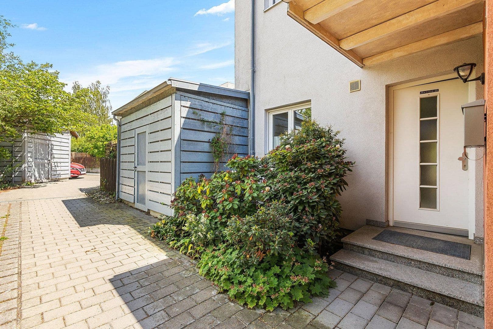Predaj domu 140 m², pozemek 194 m², Regensburg, Bavorsko Predaj domu 140 m², pozemek 194 m², Regensburg, Bavorsko