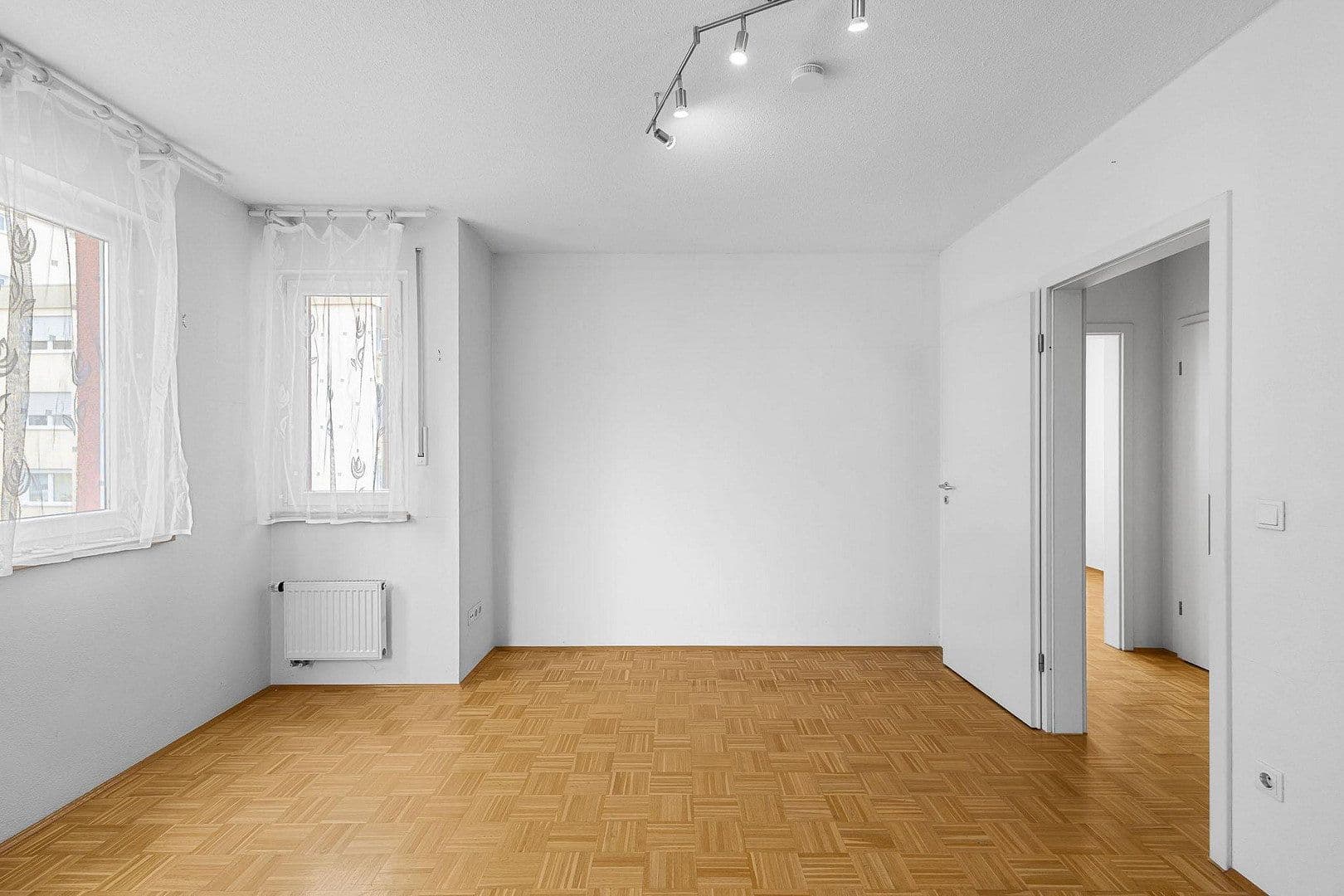 Predaj domu 140 m², pozemek 194 m², Regensburg, Bavorsko Predaj domu 140 m², pozemek 194 m², Regensburg, Bavorsko