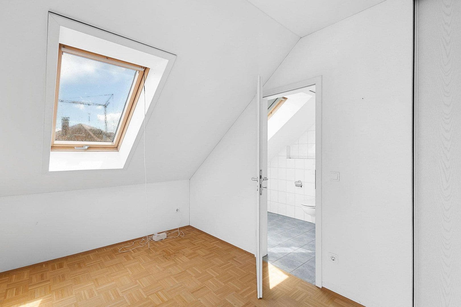 Predaj domu 140 m², pozemek 194 m², Regensburg, Bavorsko Predaj domu 140 m², pozemek 194 m², Regensburg, Bavorsko