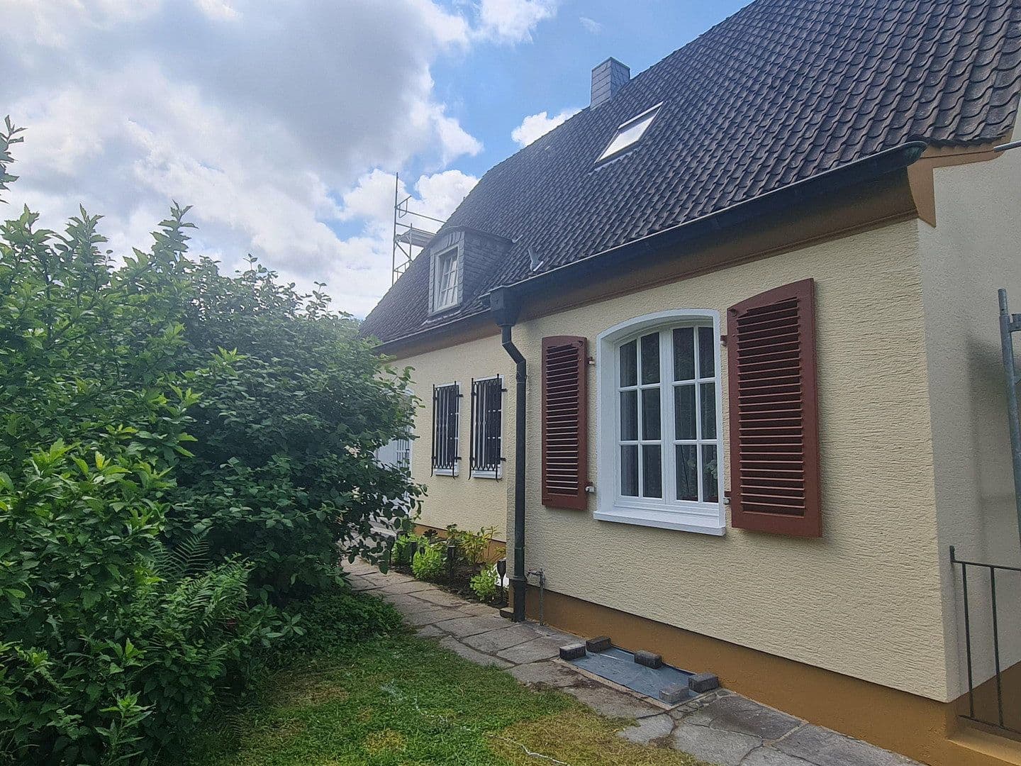 Predaj domu 220 m², pozemek 1.225 m², Fährstr. 3, Duisburg, Severné Porýnie - Westfálsko Predaj domu 220 m², pozemek 1.225 m², Fährstr. 3, Duisburg, Severné Porýnie - Westfálsko