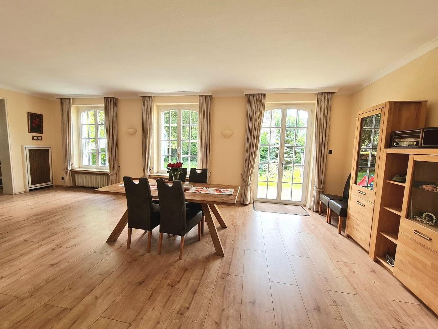 Predaj domu 220 m², pozemek 1.225 m², Fährstr. 3, Duisburg, Severné Porýnie - Westfálsko Predaj domu 220 m², pozemek 1.225 m², Fährstr. 3, Duisburg, Severné Porýnie - Westfálsko