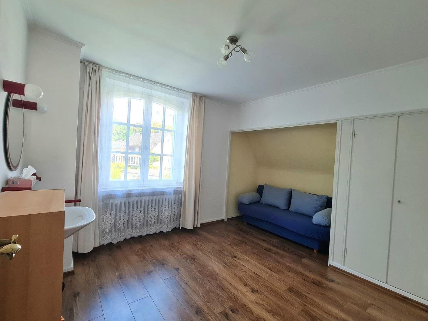 Predaj domu 220 m², pozemek 1.225 m², Fährstr. 3, Duisburg, Severné Porýnie - Westfálsko Predaj domu 220 m², pozemek 1.225 m², Fährstr. 3, Duisburg, Severné Porýnie - Westfálsko