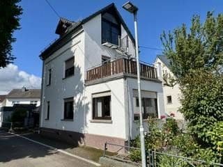 Predaj domu 148 m², pozemek 365 m², Koblenz, Porýnie-Falcko Predaj domu 148 m², pozemek 365 m², Koblenz, Porýnie-Falcko