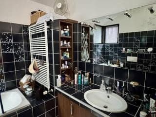 Predaj domu 148 m², pozemek 365 m², Koblenz, Porýnie-Falcko Predaj domu 148 m², pozemek 365 m², Koblenz, Porýnie-Falcko