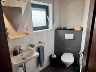 Predaj domu 148 m², pozemek 365 m², Koblenz, Porýnie-Falcko Predaj domu 148 m², pozemek 365 m², Koblenz, Porýnie-Falcko