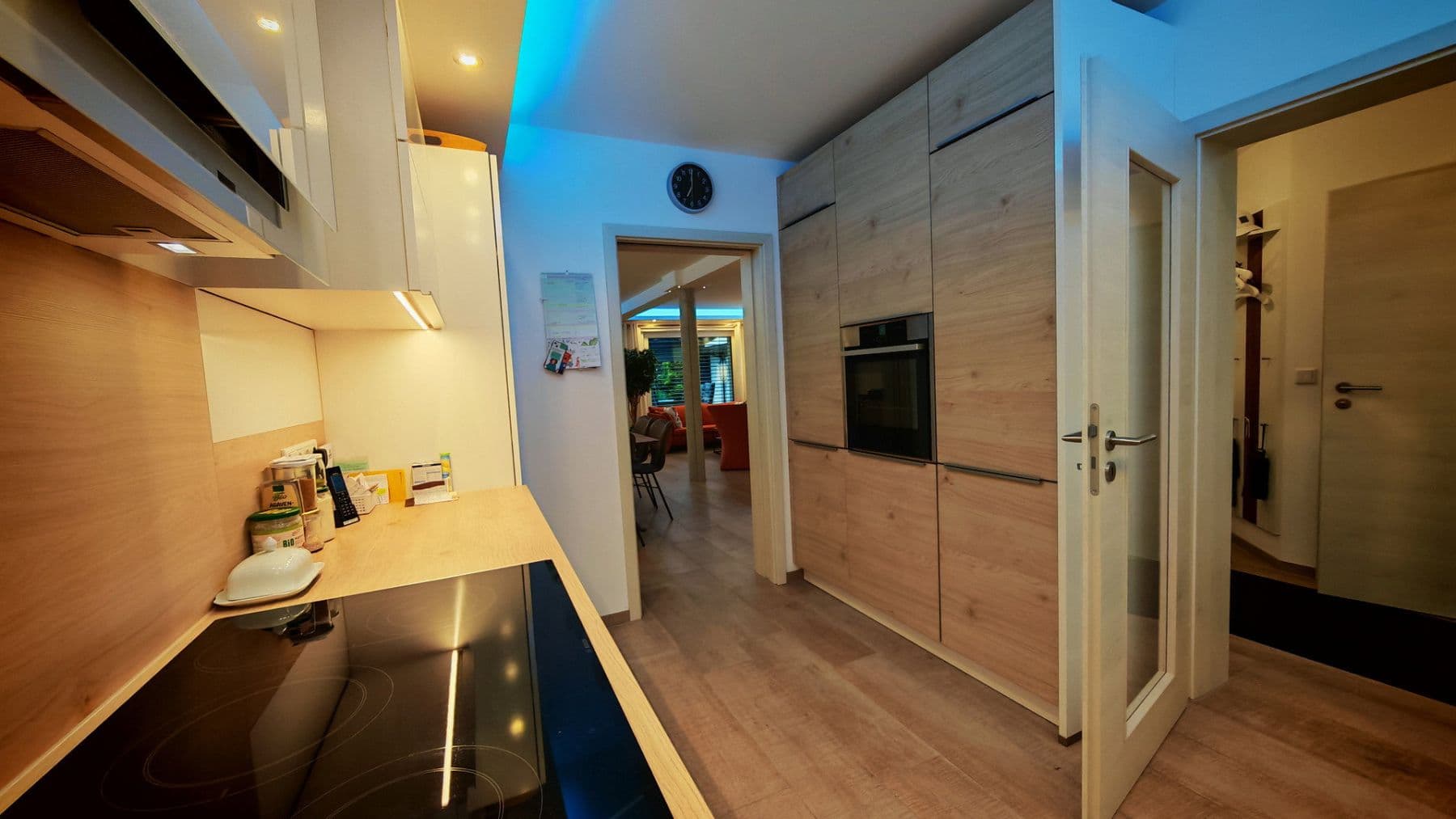 Predaj domu 125 m², pozemek 180 m², Altdorf bei Nürnberg, Bavorsko Predaj domu 125 m², pozemek 180 m², Altdorf bei Nürnberg, Bavorsko