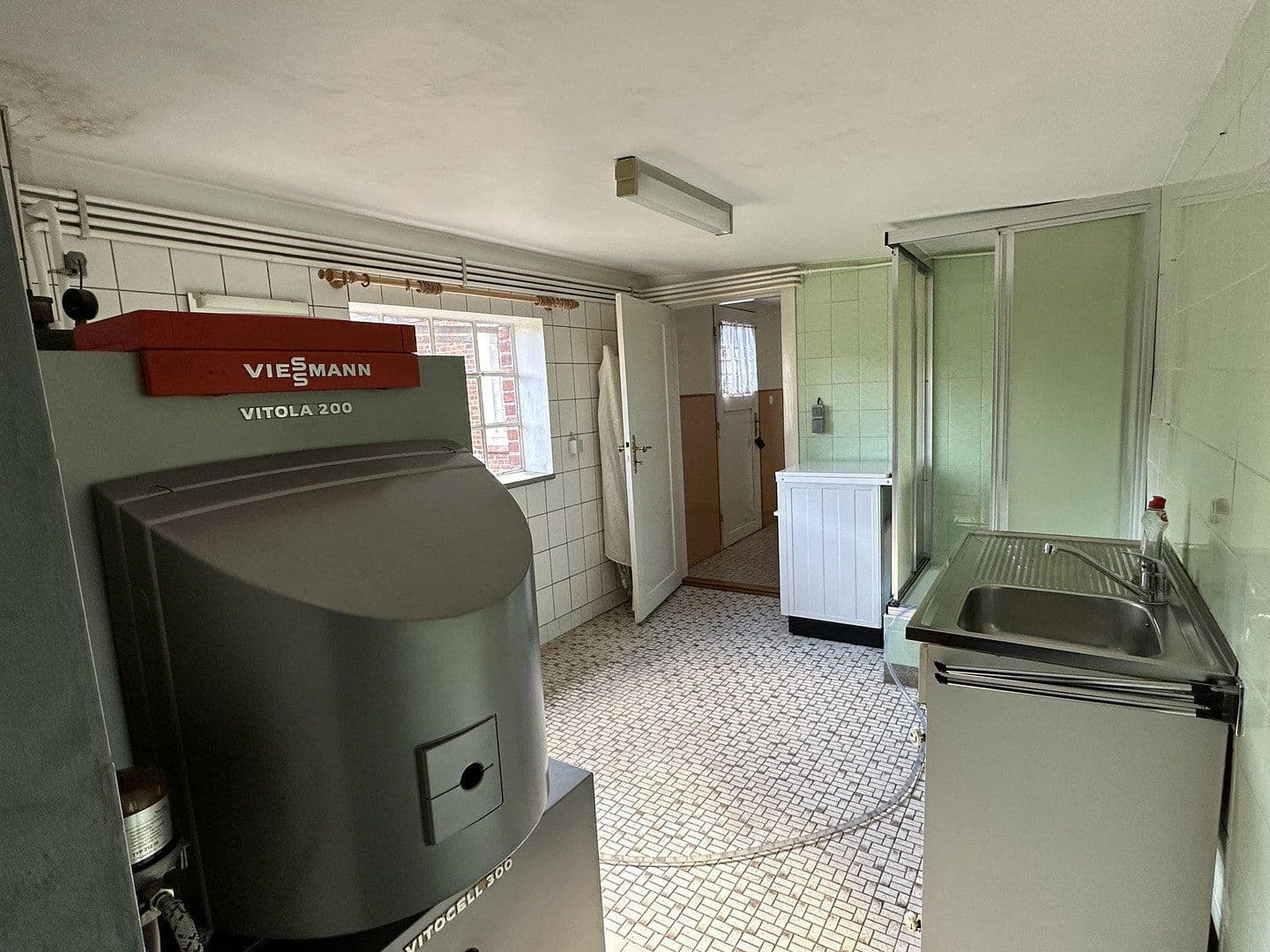 Predaj domu 90 m², pozemek 1.173 m², Friedhofstraße 4, Schacht-Audorf, Šlezvicko-Holštajnsko Predaj domu 90 m², pozemek 1.173 m², Friedhofstraße 4, Schacht-Audorf, Šlezvicko-Holštajnsko