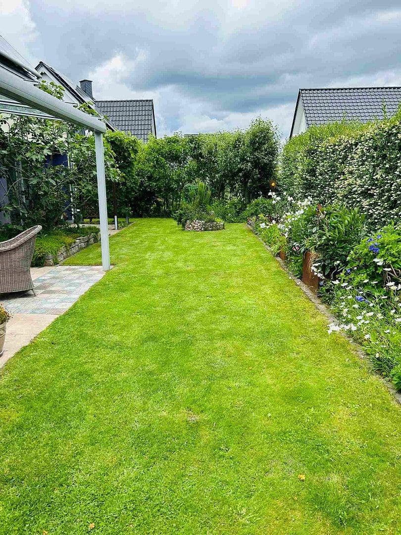 Predaj domu 183 m², pozemek 476 m², Gütersloh, Severné Porýnie - Westfálsko Predaj domu 183 m², pozemek 476 m², Gütersloh, Severné Porýnie - Westfálsko