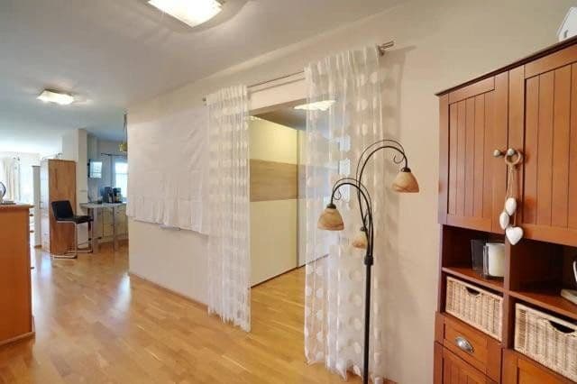 Predaj domu 146 m², pozemek 2.000 m², Rascheid, Porýnie-Falcko Predaj domu 146 m², pozemek 2.000 m², Rascheid, Porýnie-Falcko