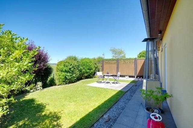 Predaj domu 146 m², pozemek 2.000 m², Rascheid, Porýnie-Falcko Predaj domu 146 m², pozemek 2.000 m², Rascheid, Porýnie-Falcko