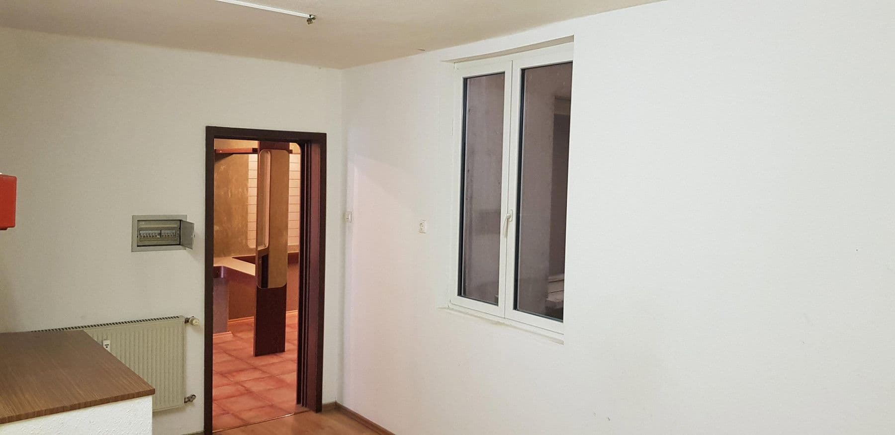 Predaj domu 178 m², pozemek 133 m², Hauptstrasse 39, Miehlen, Porýnie-Falcko Predaj domu 178 m², pozemek 133 m², Hauptstrasse 39, Miehlen, Porýnie-Falcko