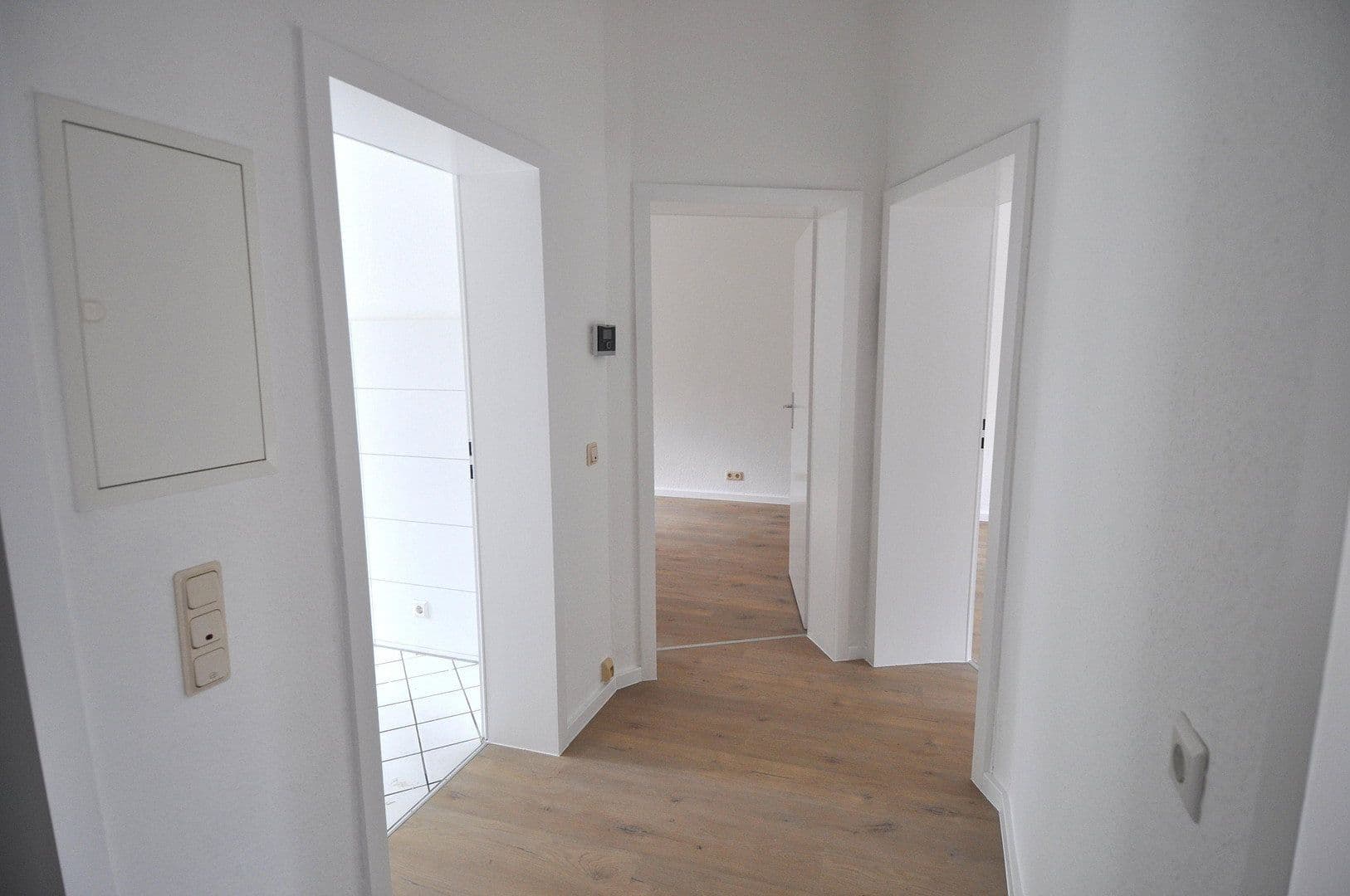 Prenájom bytu 3-izbový 67 m², Podbielskisr. 148, Hannover, Dolné Sasko Prenájom bytu 3-izbový 67 m², Podbielskisr. 148, Hannover, Dolné Sasko