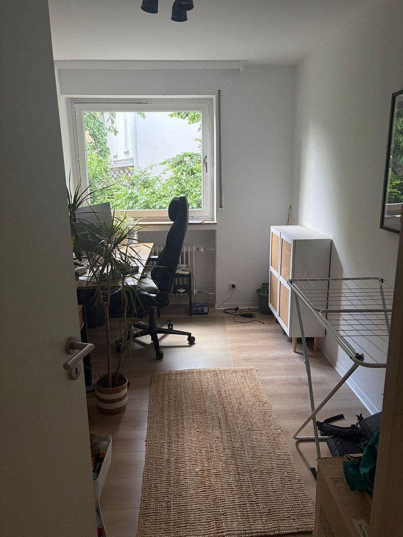 Prenájom bytu 3-izbový 72 m², Augustenburger Str. 26, Osnabrück, Dolné Sasko Prenájom bytu 3-izbový 72 m², Augustenburger Str. 26, Osnabrück, Dolné Sasko