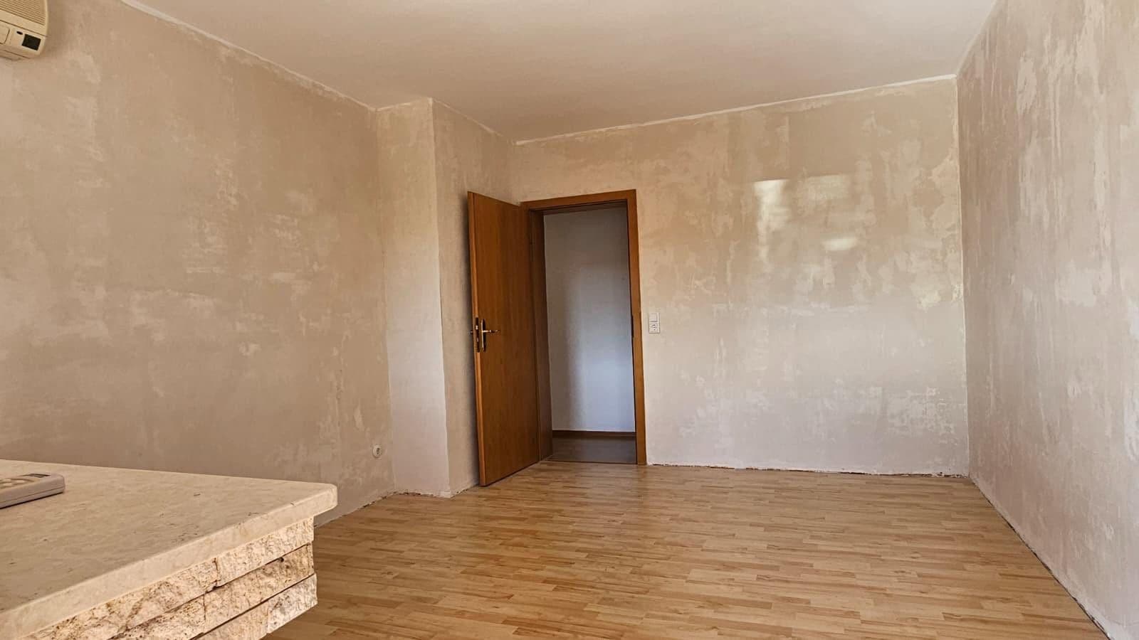 Predaj domu 110 m², pozemek 324 m², Schwalbach am Taunus, Hesensko Predaj domu 110 m², pozemek 324 m², Schwalbach am Taunus, Hesensko