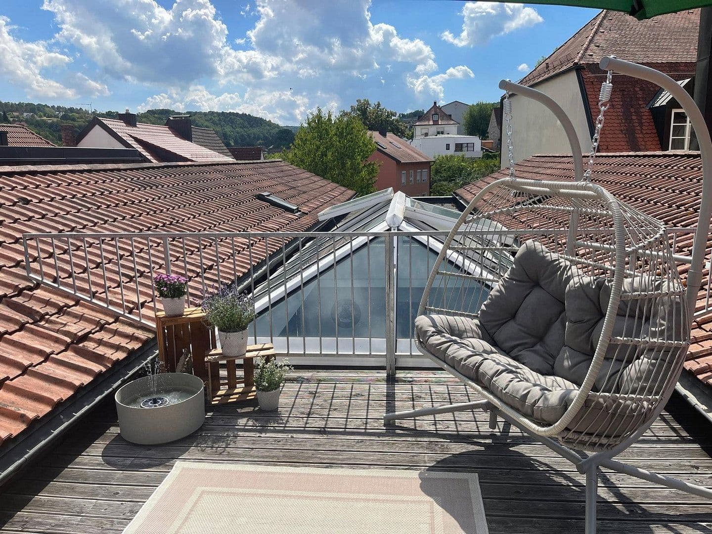 Prenájom bytu 3-izbový 190 m², Eltmann, Bavorsko Prenájom bytu 3-izbový 190 m², Eltmann, Bavorsko
