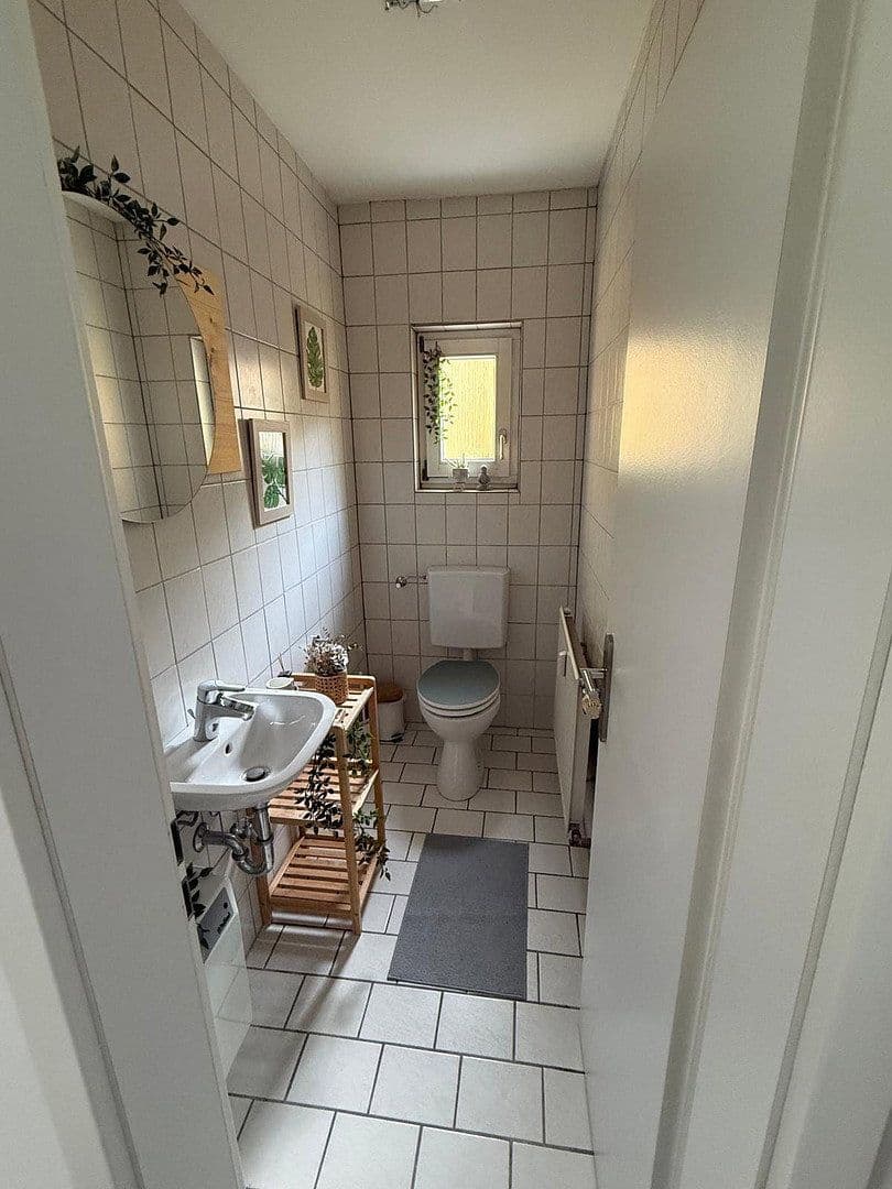 Prenájom bytu 3-izbový 190 m², Eltmann, Bavorsko Prenájom bytu 3-izbový 190 m², Eltmann, Bavorsko