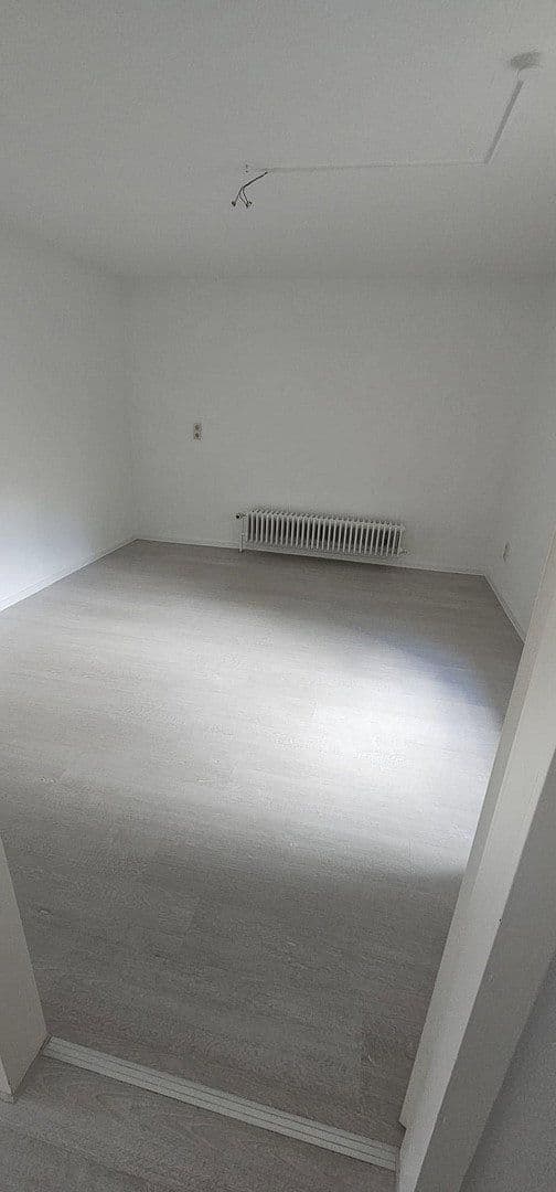 Prenájom bytu 3-izbový 72 m², Karben, Hesensko Prenájom bytu 3-izbový 72 m², Karben, Hesensko