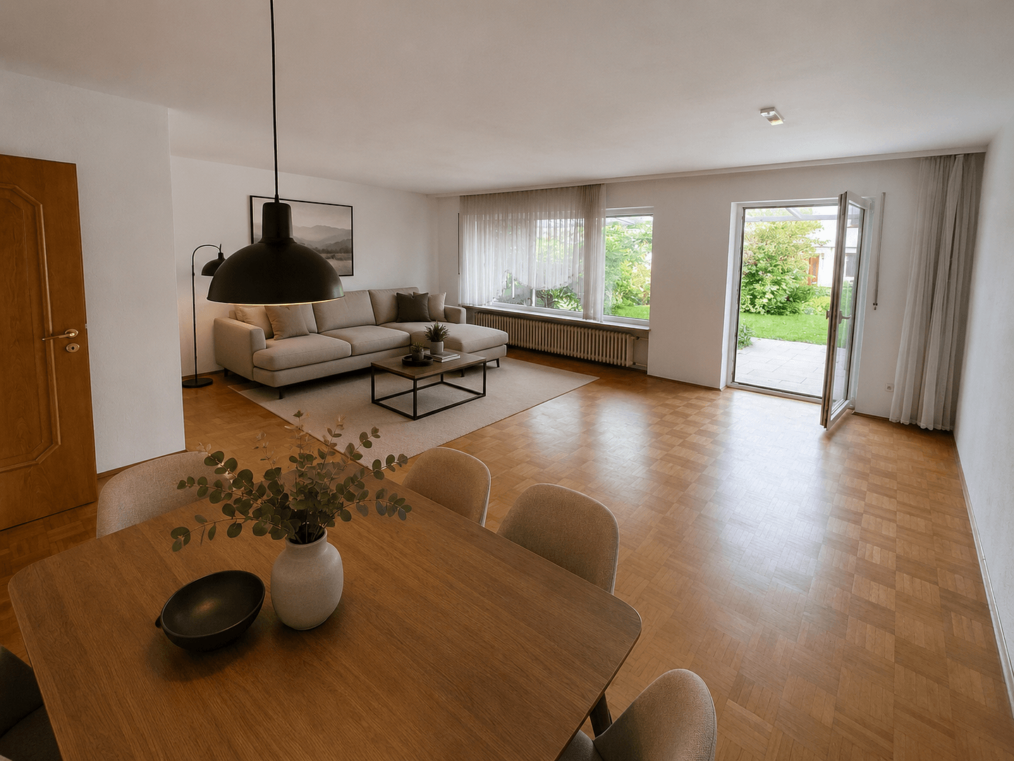 Predaj domu 150 m², pozemek 296 m², Neubruchstraße 16, Puchheim, Bavorsko Predaj domu 150 m², pozemek 296 m², Neubruchstraße 16, Puchheim, Bavorsko