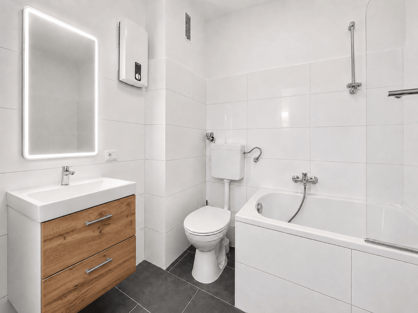 Prenájom bytu 2-izbový 57 m², Altdorf, Bavorsko Prenájom bytu 2-izbový 57 m², Altdorf, Bavorsko