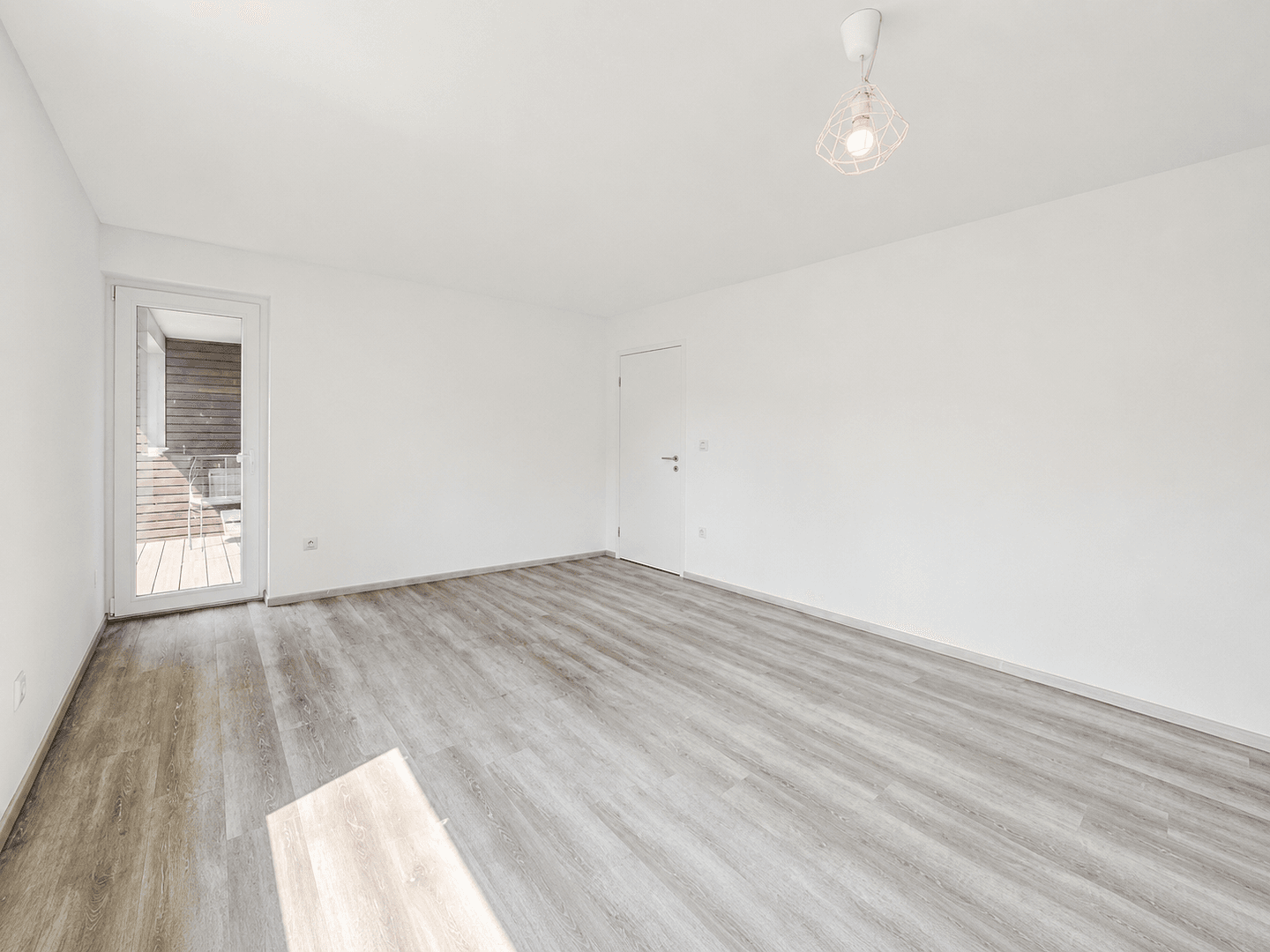 Prenájom bytu 2-izbový 57 m², Altdorf, Bavorsko Prenájom bytu 2-izbový 57 m², Altdorf, Bavorsko