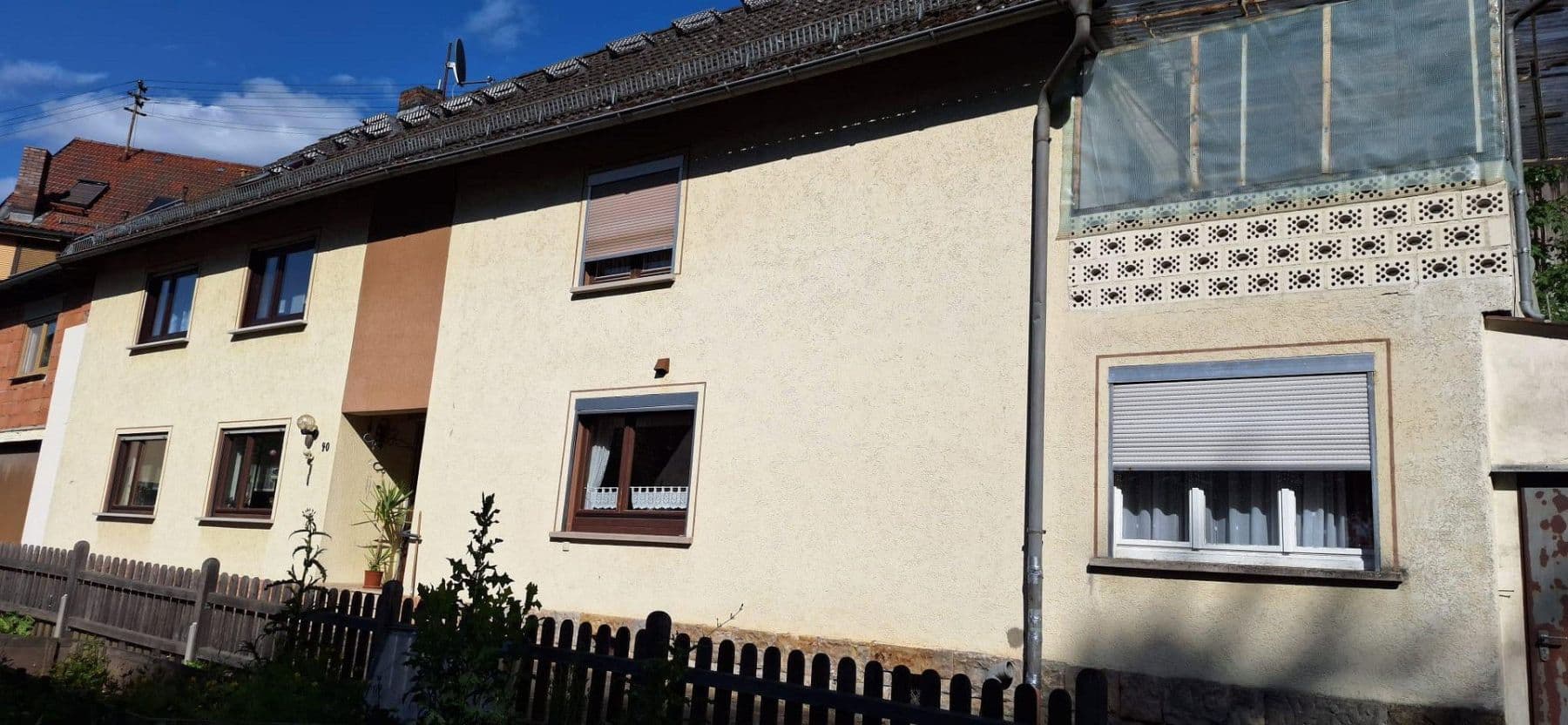 Predaj domu 179 m², pozemek 878 m², Schulgasse 40, Burgpreppach, Bavorsko Predaj domu 179 m², pozemek 878 m², Schulgasse 40, Burgpreppach, Bavorsko