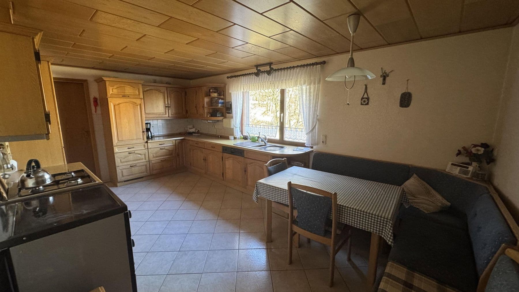 Predaj domu 179 m², pozemek 878 m², Schulgasse 40, Burgpreppach, Bavorsko Predaj domu 179 m², pozemek 878 m², Schulgasse 40, Burgpreppach, Bavorsko