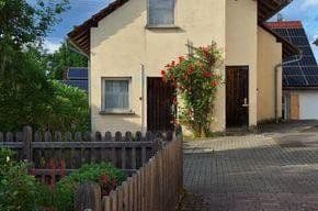 Predaj domu 179 m², pozemek 878 m², Schulgasse 40, Burgpreppach, Bavorsko Predaj domu 179 m², pozemek 878 m², Schulgasse 40, Burgpreppach, Bavorsko