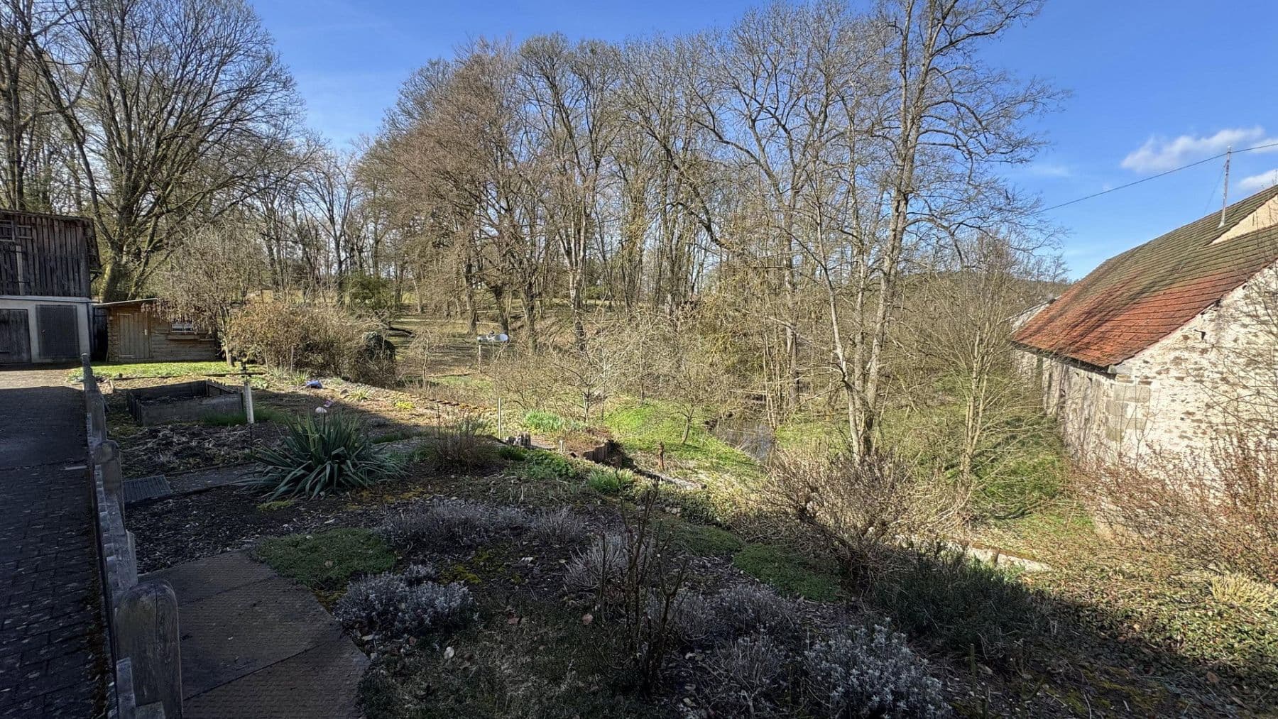 Predaj domu 179 m², pozemek 878 m², Schulgasse 40, Burgpreppach, Bavorsko Predaj domu 179 m², pozemek 878 m², Schulgasse 40, Burgpreppach, Bavorsko