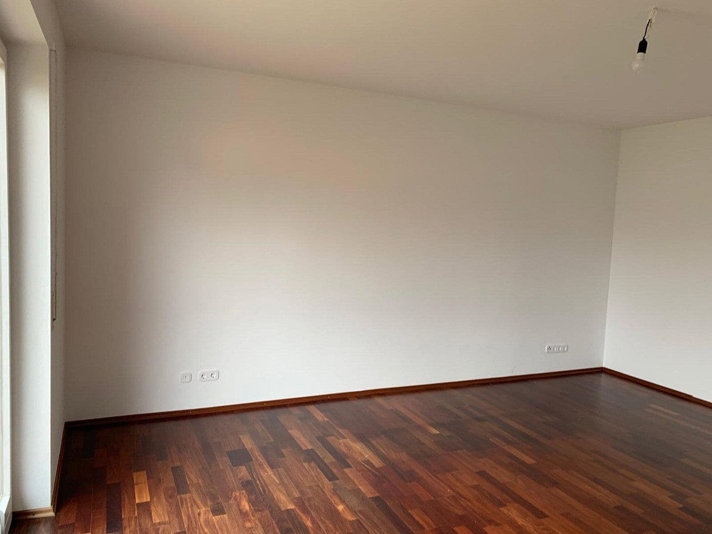Predaj bytu 3-izbový 112 m², Camerloherstr. 124, München, Bavorsko Predaj bytu 3-izbový 112 m², Camerloherstr. 124, München, Bavorsko