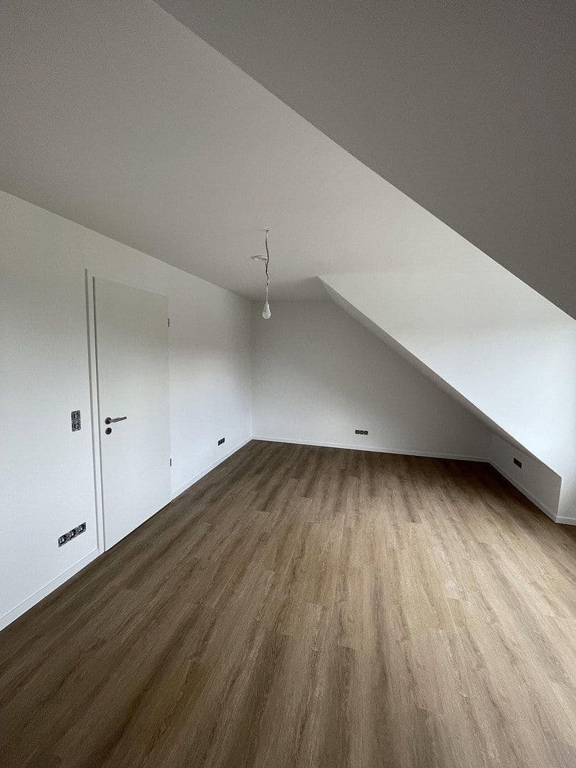 Prenájom bytu 2-izbový 72 m², Kempen, Severné Porýnie - Westfálsko Prenájom bytu 2-izbový 72 m², Kempen, Severné Porýnie - Westfálsko