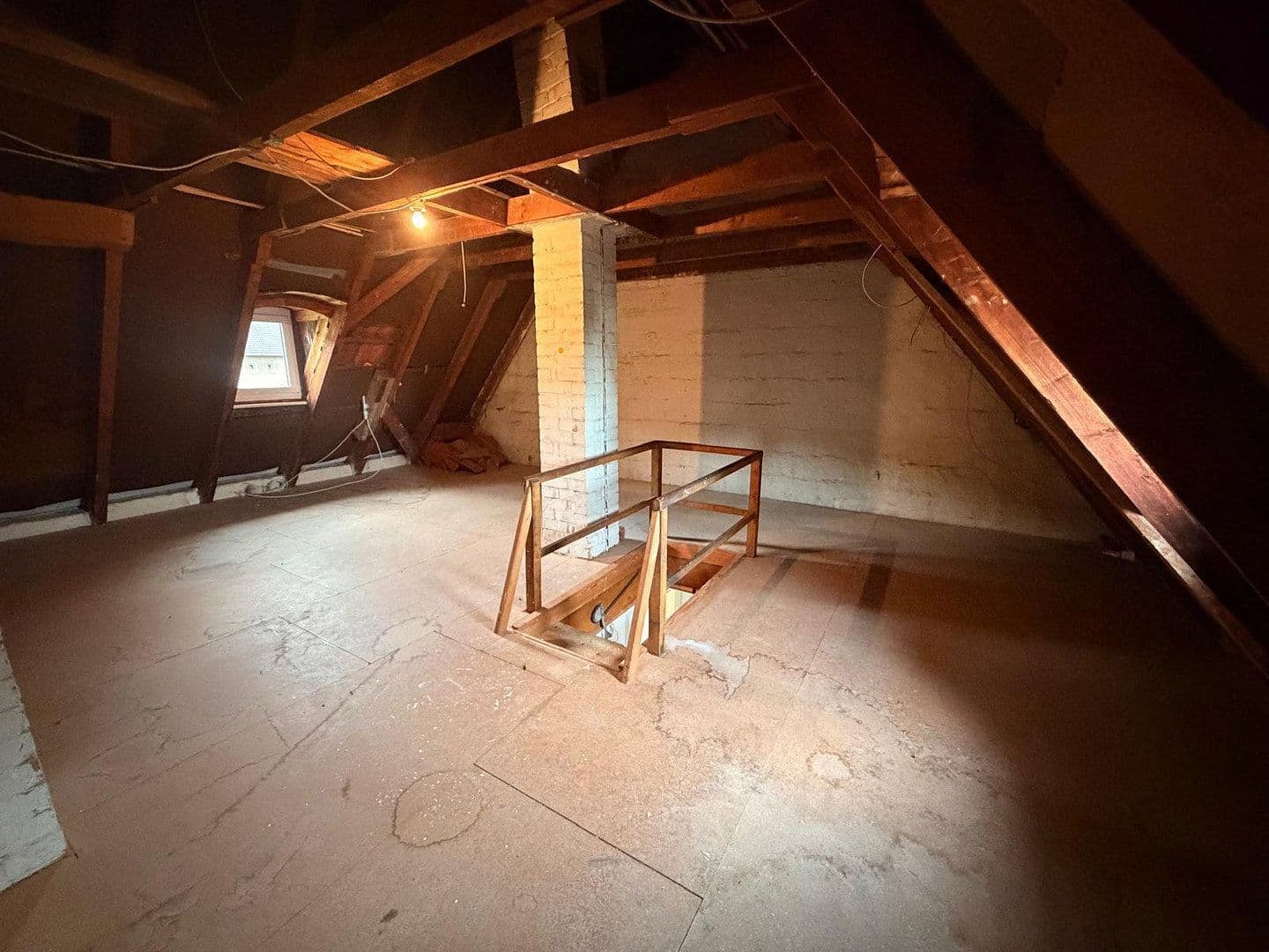 Predaj domu 87 m², pozemek 295 m², Goslar, Dolné Sasko Predaj domu 87 m², pozemek 295 m², Goslar, Dolné Sasko