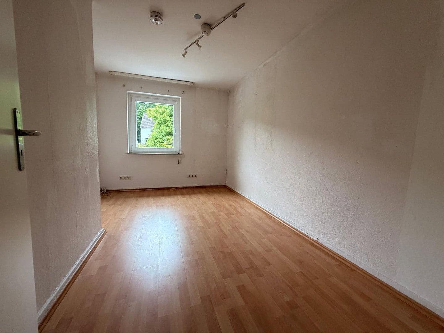 Predaj domu 87 m², pozemek 295 m², Goslar, Dolné Sasko Predaj domu 87 m², pozemek 295 m², Goslar, Dolné Sasko