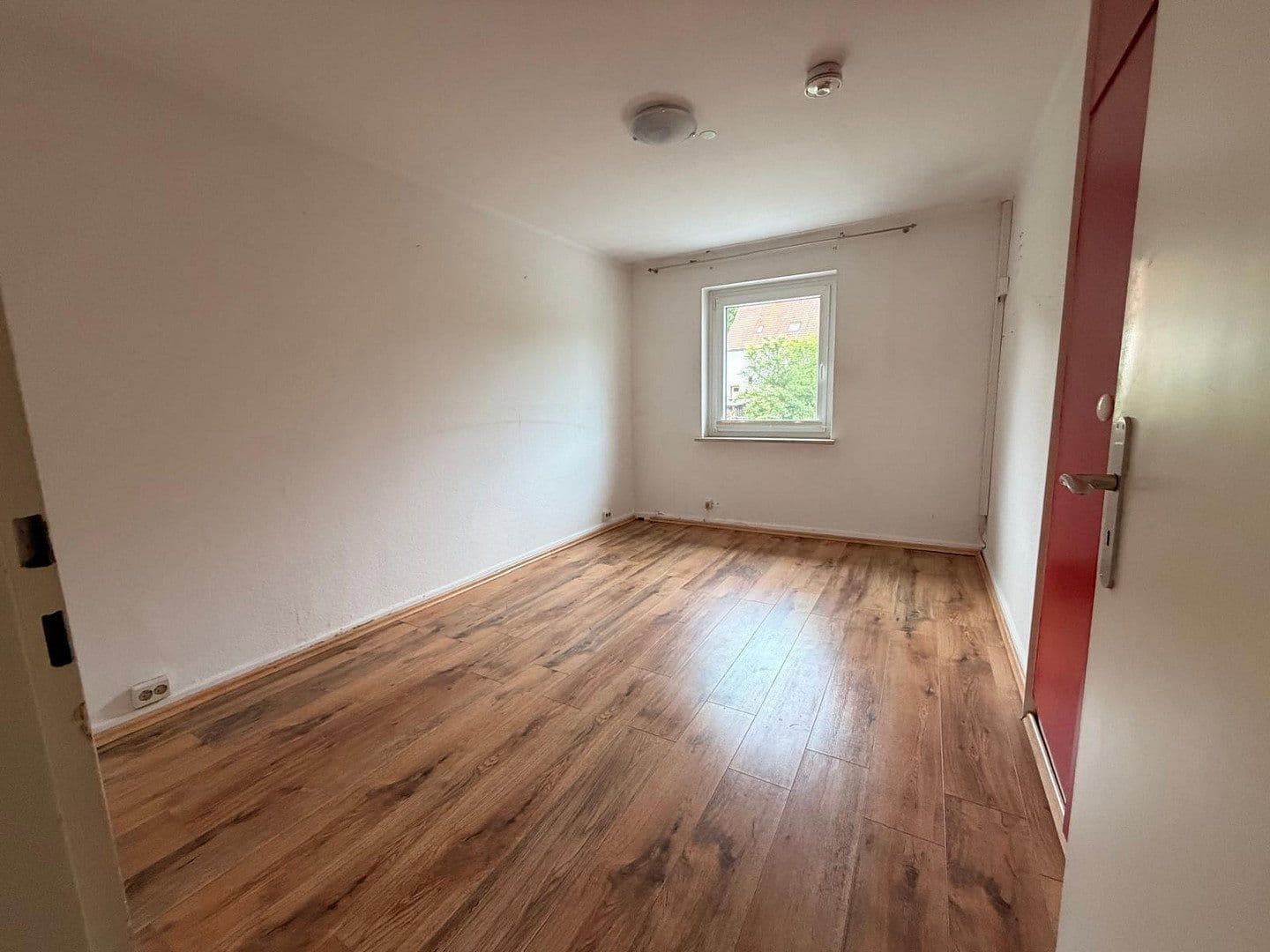 Predaj domu 87 m², pozemek 295 m², Goslar, Dolné Sasko Predaj domu 87 m², pozemek 295 m², Goslar, Dolné Sasko