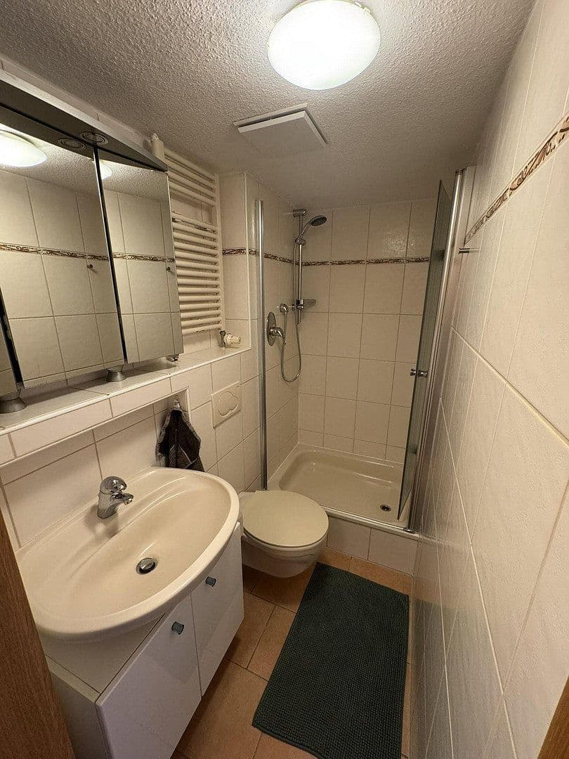 Prenájom bytu 1-izbový 24 m², Köln, Severné Porýnie - Westfálsko Prenájom bytu 1-izbový 24 m², Köln, Severné Porýnie - Westfálsko