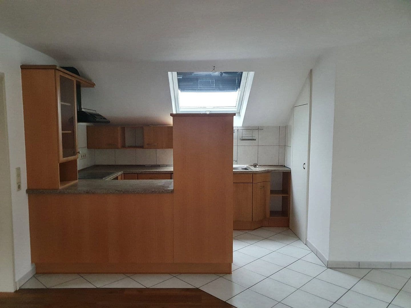 Prenájom bytu 4-izbový 71 m², Auenwald, Bádensko-Wurttembersko Prenájom bytu 4-izbový 71 m², Auenwald, Bádensko-Wurttembersko