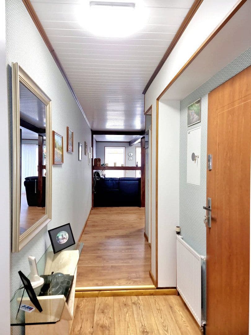 Predaj domu 219 m², pozemek 161 m², Schöningen, Dolné Sasko Predaj domu 219 m², pozemek 161 m², Schöningen, Dolné Sasko