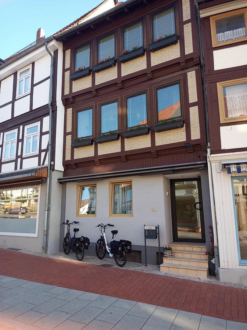 Predaj domu 219 m², pozemek 161 m², Schöningen, Dolné Sasko Predaj domu 219 m², pozemek 161 m², Schöningen, Dolné Sasko