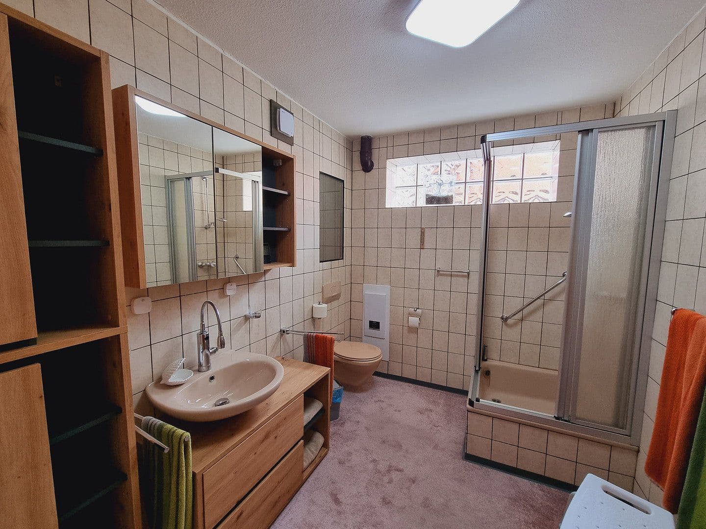 Predaj domu 219 m², pozemek 161 m², Schöningen, Dolné Sasko Predaj domu 219 m², pozemek 161 m², Schöningen, Dolné Sasko