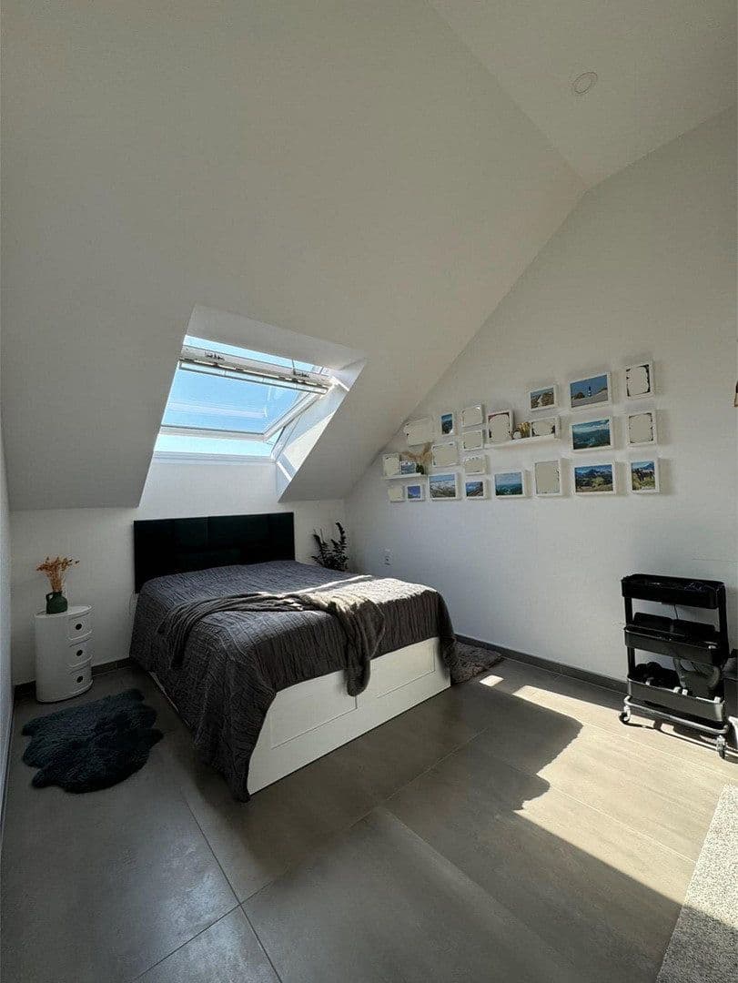 Prenájom bytu 2-izbový 50 m², Stuttgart-Stammheim, Bádensko-Wurttembersko Prenájom bytu 2-izbový 50 m², Stuttgart-Stammheim, Bádensko-Wurttembersko