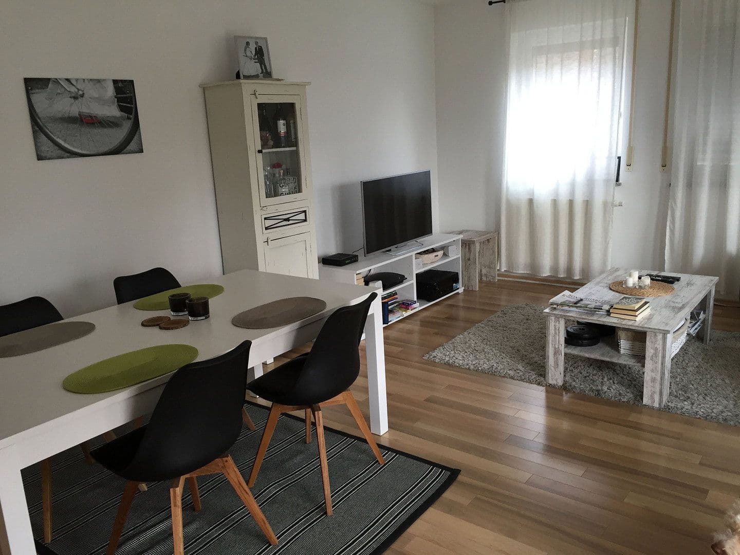 Prenájom bytu 4-izbový 108 m², Nürnberg, Bavorsko Prenájom bytu 4-izbový 108 m², Nürnberg, Bavorsko