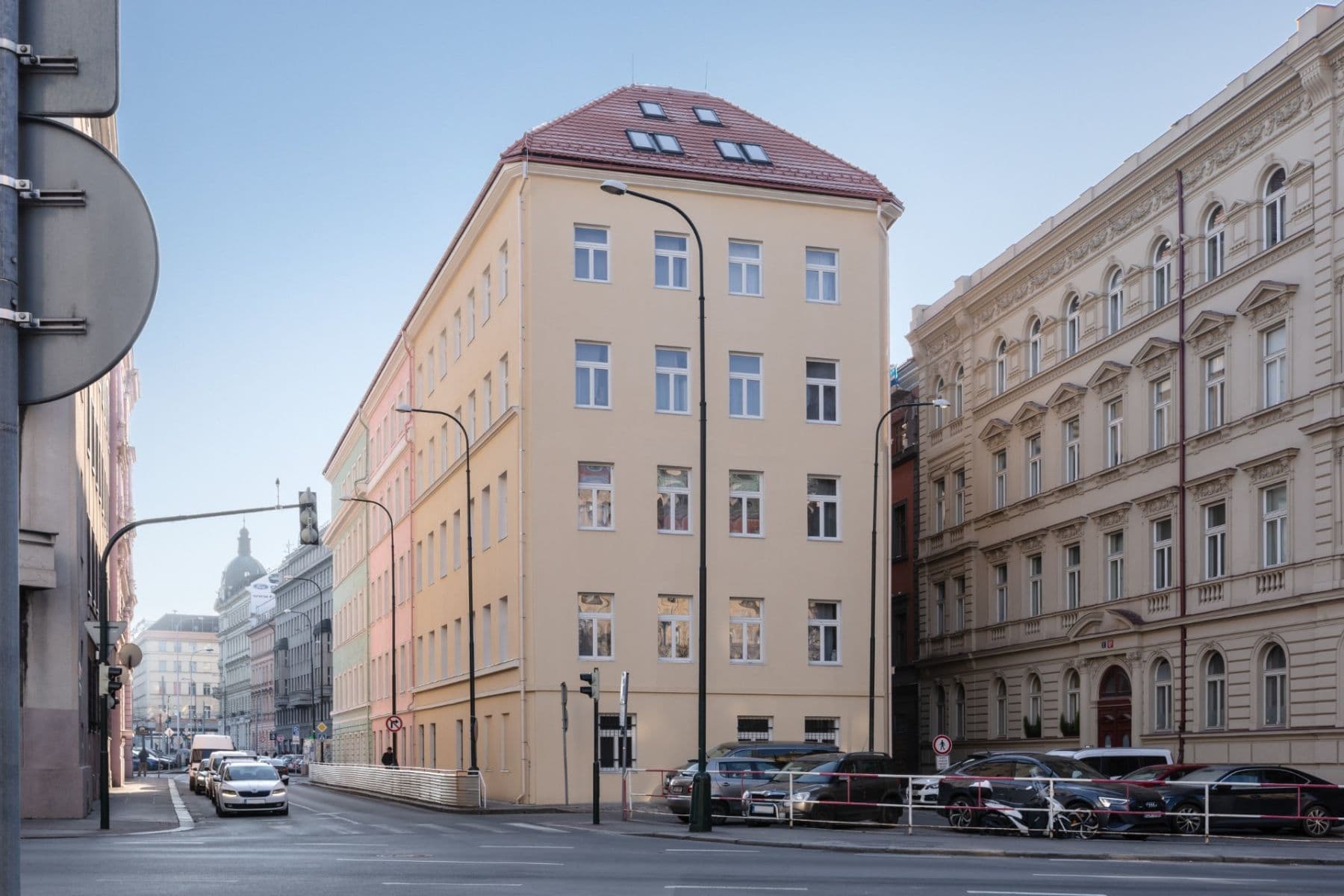 Prenájom nebytového priestoru 235 m², Stárkova, Praha, Praha Prenájom nebytového priestoru 235 m², Stárkova, Praha, Praha