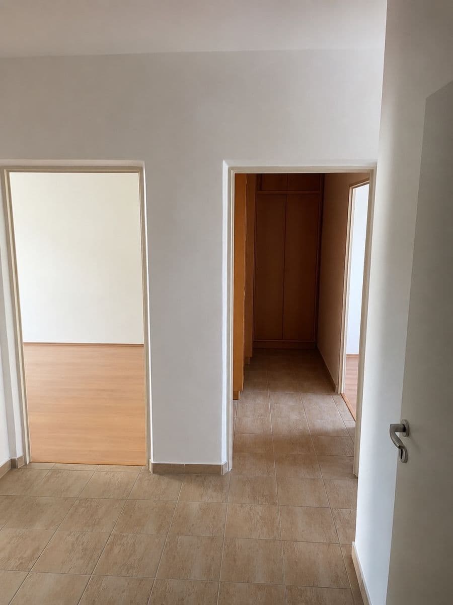 Predaj bytu 3-izbový 76 m², Truhlářská, Hradec Králové, Královéhradecký kraj Predaj bytu 3-izbový 76 m², Truhlářská, Hradec Králové, Královéhradecký kraj