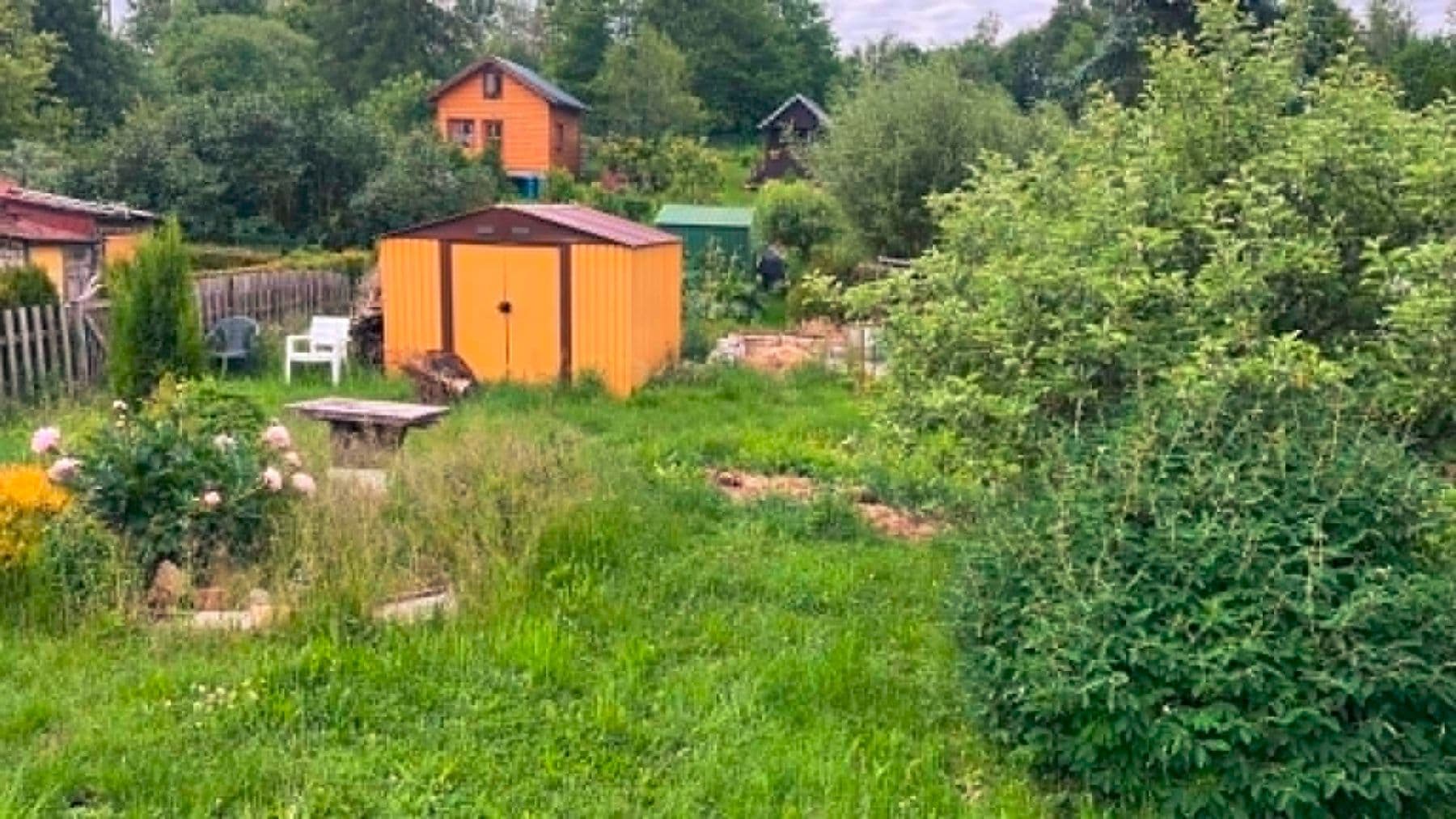 Predaj rekreačného objektu 25 m², pozemek 454 m², Polná, Kraj Vysočina Predaj rekreačného objektu 25 m², pozemek 454 m², Polná, Kraj Vysočina