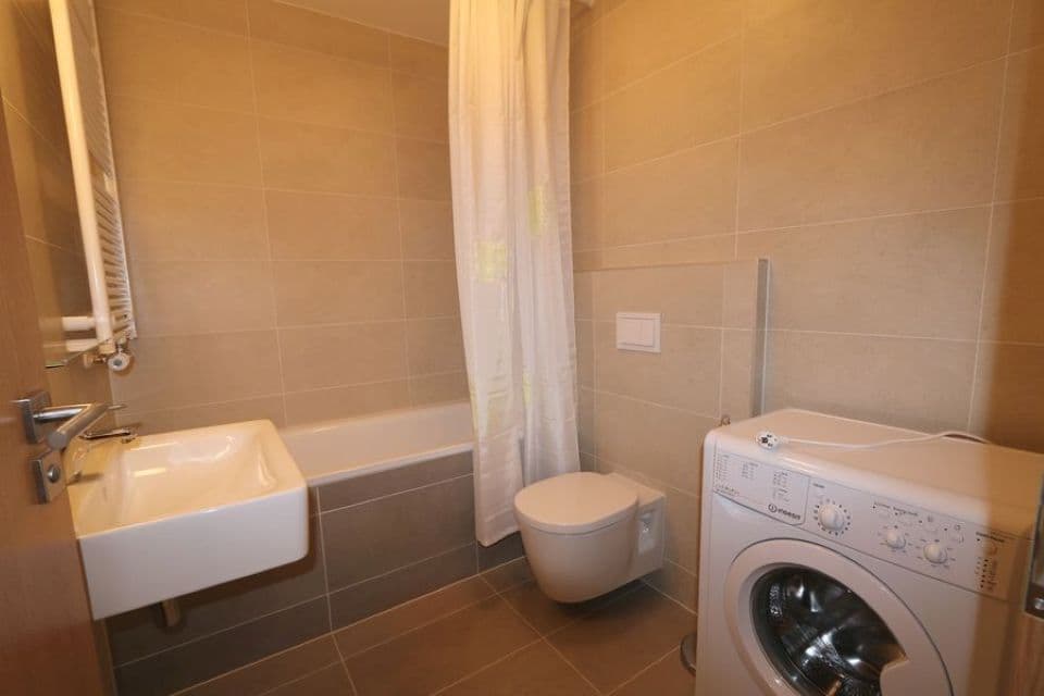 Prenájom bytu 2-izbový 43 m², Petržílkova, Praha, Praha Prenájom bytu 2-izbový 43 m², Petržílkova, Praha, Praha