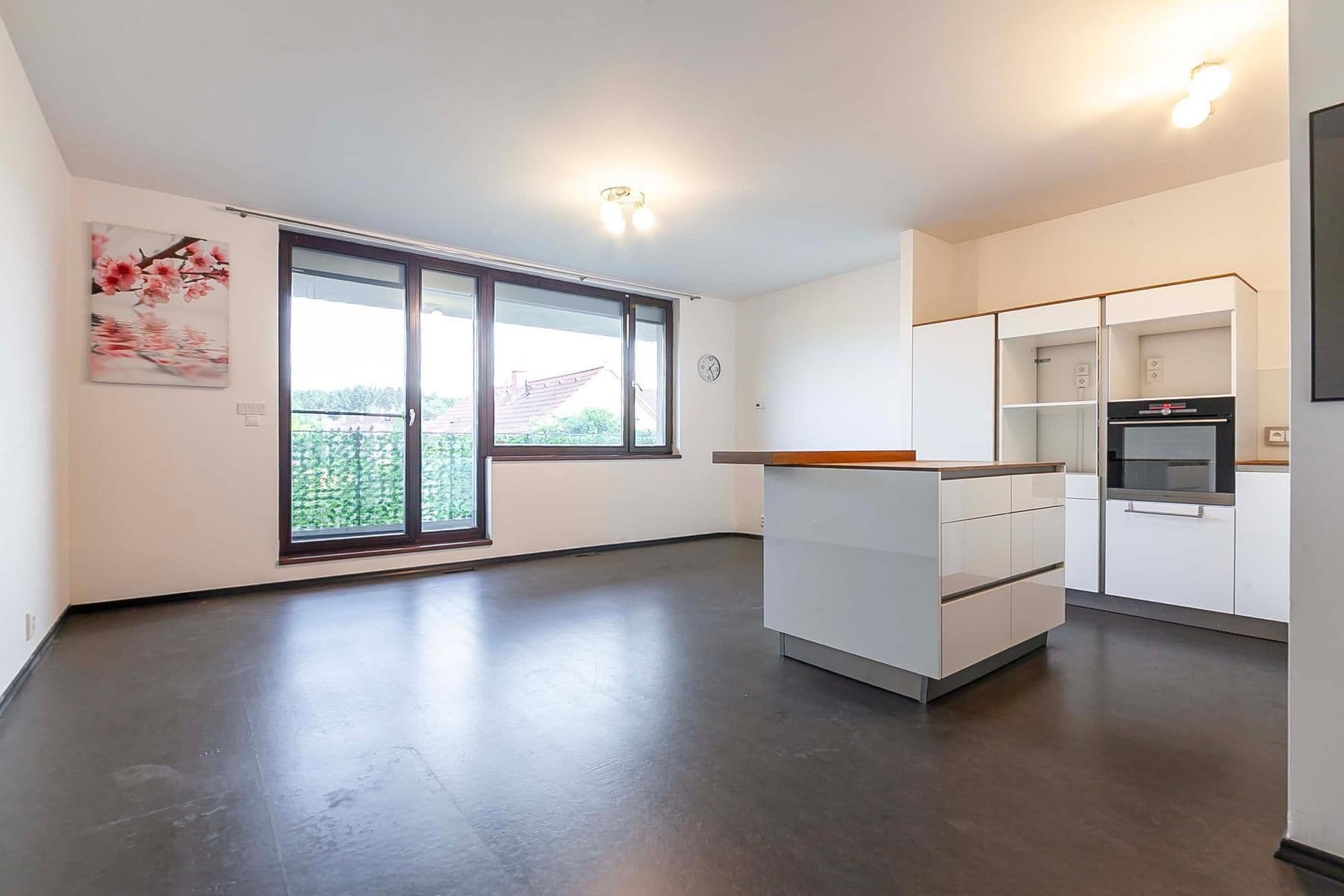 Predaj bytu 3-izbový 78 m², Na Návsi, Praha, Praha Predaj bytu 3-izbový 78 m², Na Návsi, Praha, Praha