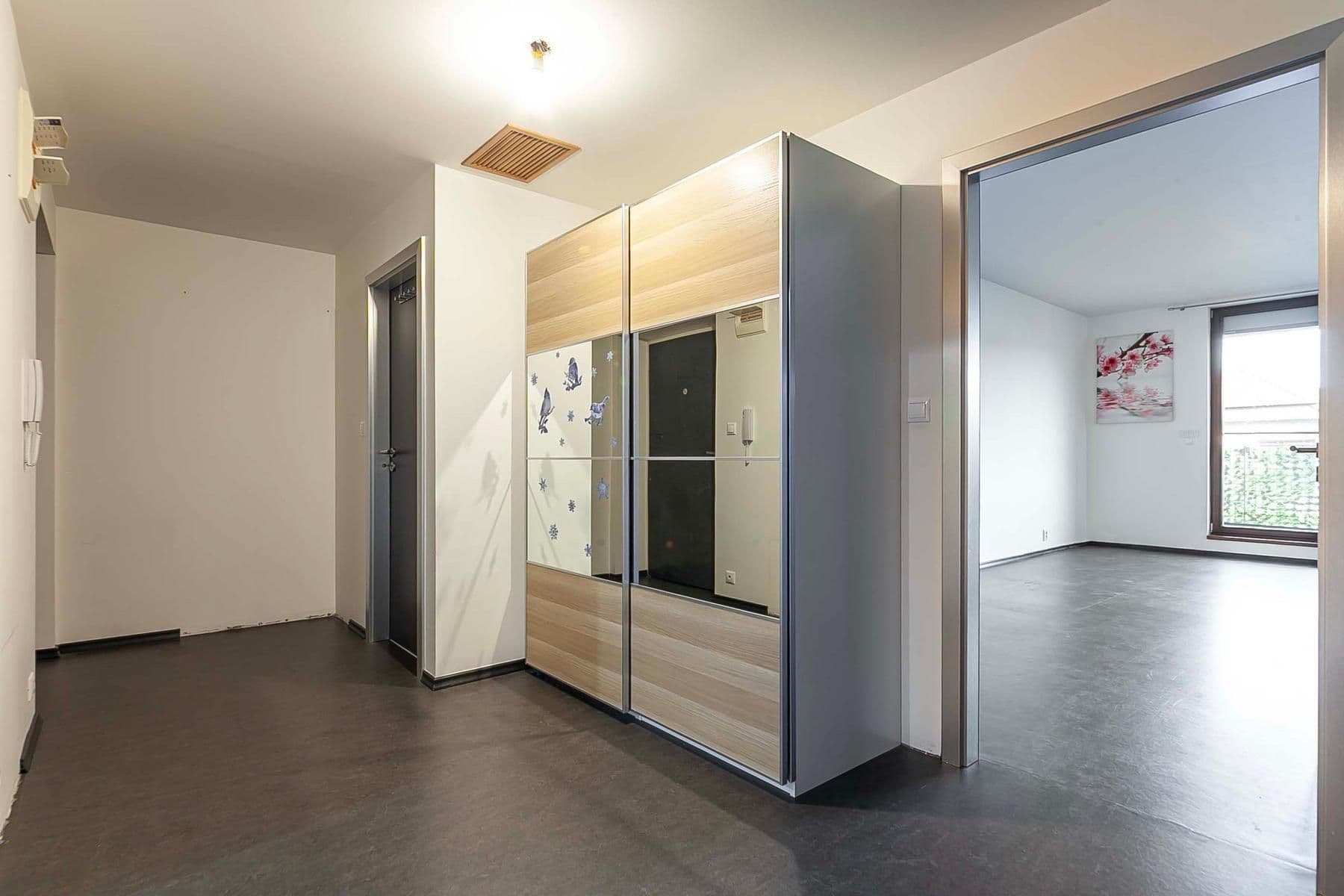 Predaj bytu 3-izbový 78 m², Na Návsi, Praha, Praha Predaj bytu 3-izbový 78 m², Na Návsi, Praha, Praha