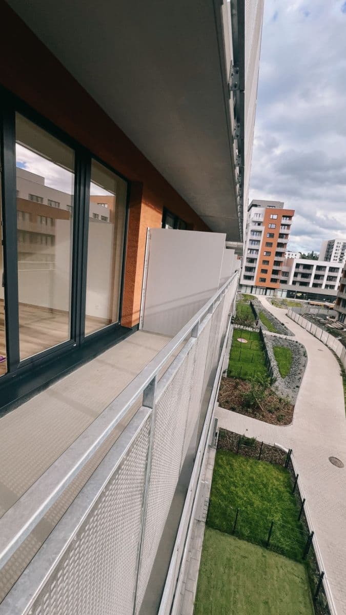 Prenájom bytu 1-izbový 33 m², Gerstelova, Praha, Praha Prenájom bytu 1-izbový 33 m², Gerstelova, Praha, Praha