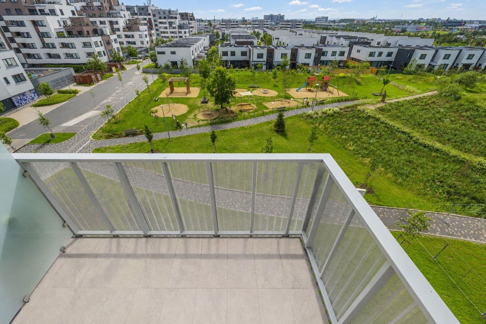 Prenájom bytu 2-izbový 40 m², Honzíkova, Praha, Praha Prenájom bytu 2-izbový 40 m², Honzíkova, Praha, Praha