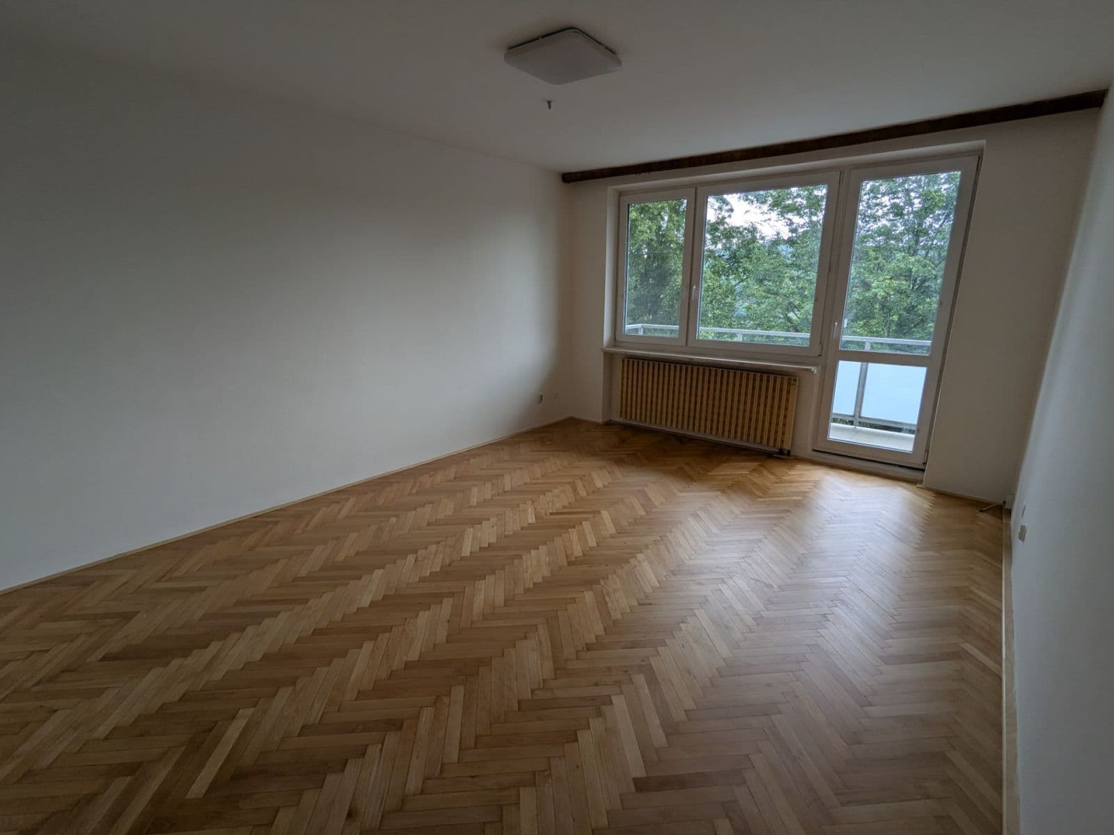 Predaj bytu 3-izbový 79 m², Kárníkova, Brno, Jihomoravský kraj Predaj bytu 3-izbový 79 m², Kárníkova, Brno, Jihomoravský kraj
